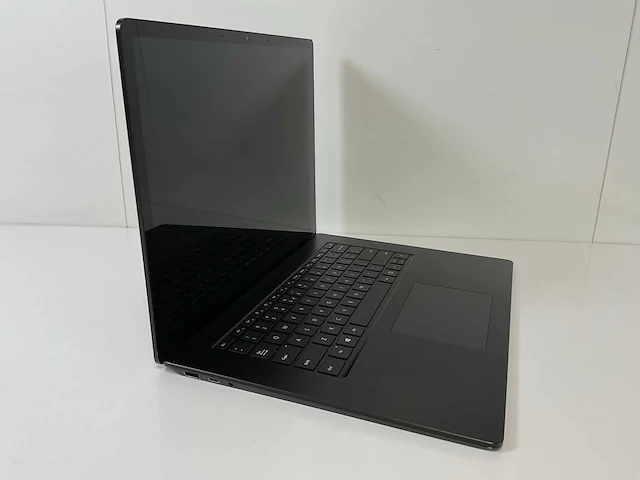 Microsoft corporation surface 3 15”, core(tm) i5 10th gen, 16 gb ram, 256 gb nvme touchscreen laptops (2x) - afbeelding 11 van  16