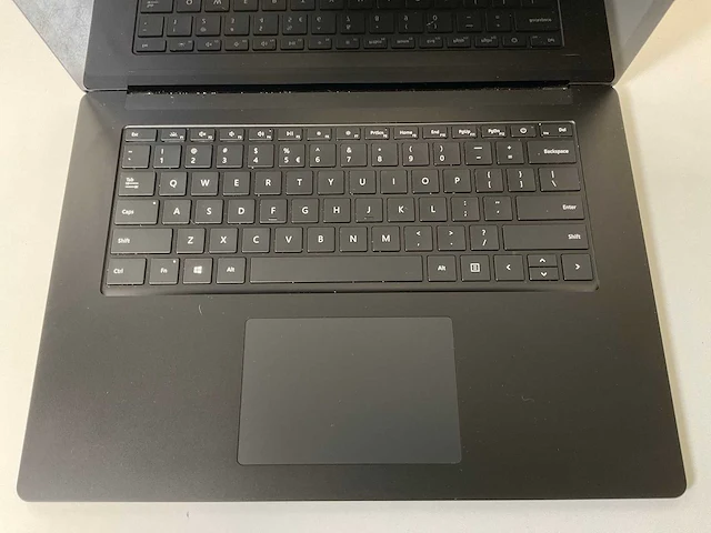 Microsoft corporation surface 3 15”, core(tm) i5 10th gen, 16 gb ram, 256 gb nvme touchscreen laptops (2x) - afbeelding 13 van  16