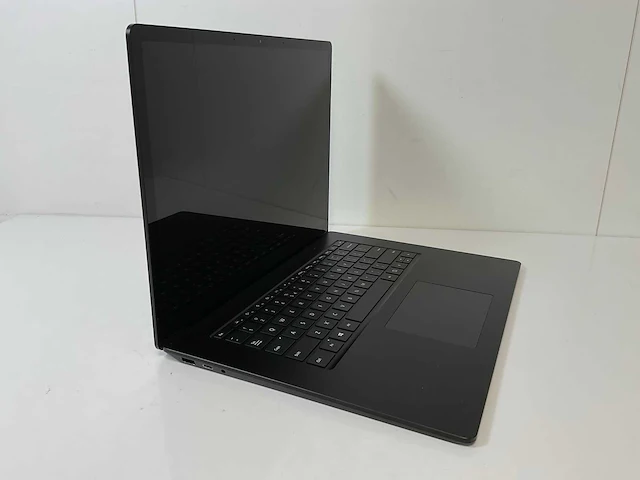 Microsoft corporation surface 3 15”, core(tm) i5 10th gen, 16 gb ram, 256 gb nvme touchscreen laptops (2x) - afbeelding 4 van  17