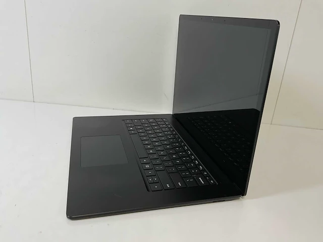 Microsoft corporation surface 3 15”, core(tm) i5 10th gen, 16 gb ram, 256 gb nvme touchscreen laptops (2x) - afbeelding 14 van  17