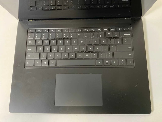 Microsoft corporation surface 3 15”, core(tm) i5 10th gen, 16 gb ram, 256 gb nvme touchscreen laptops (2x) - afbeelding 15 van  17