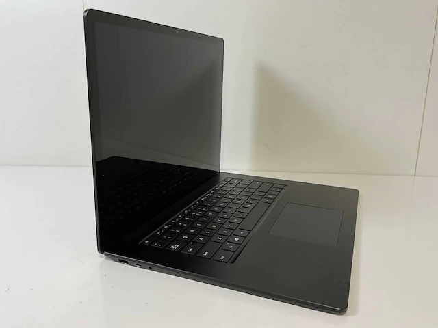 Microsoft corporation surface 3 15”, core(tm) i5 10th gen, 16 gb ram, 256 gb nvme touchscreen laptops (2x) - afbeelding 2 van  15