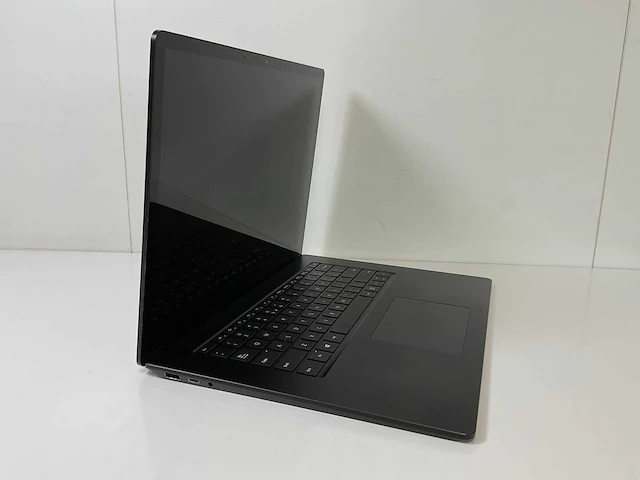 Microsoft corporation surface 3 15”, core(tm) i5 10th gen, 16 gb ram, 256 gb nvme touchscreen laptops (2x) - afbeelding 11 van  16