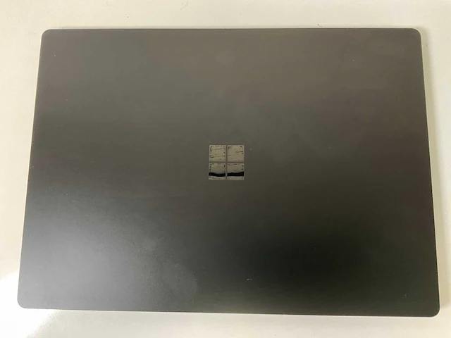 Microsoft corporation surface 3 15”, core(tm) i5 10th gen, 16 gb ram, 256 gb nvme touchscreen laptops (2x) - afbeelding 14 van  16