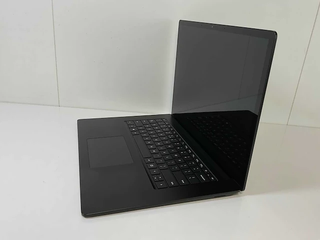 Microsoft corporation surface 3 15”, core(tm) i5 10th gen, 16 gb ram, 256 gb nvme touchscreen laptops (2x) - afbeelding 4 van  16