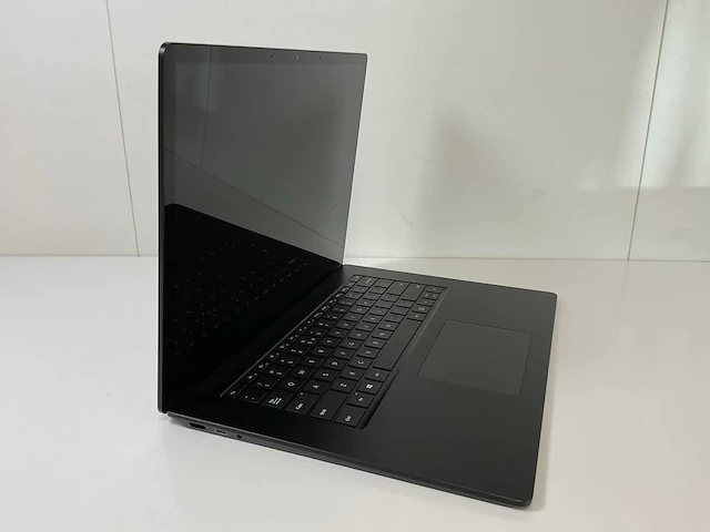 Microsoft corporation surface 3 15”, core(tm) i5 10th gen, 16 gb ram, 256 gb nvme touchscreen laptops (2x) - afbeelding 11 van  16