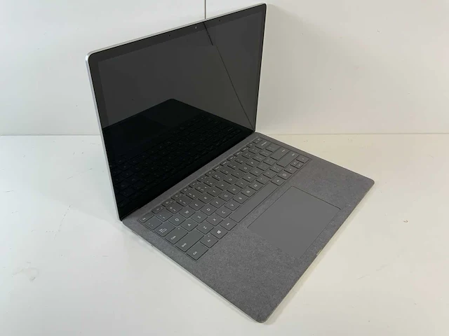 Microsoft surface 3 13.5", core(tm) i5 10th gen, 8 gb ram, 256 gb nvme laptop - afbeelding 2 van  7