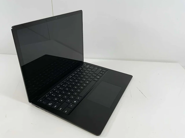 Microsoft surface 3 13,5", core(tm) i7 10e generatie, 16 gb ram, 256 gb nvme-laptop - afbeelding 2 van  7