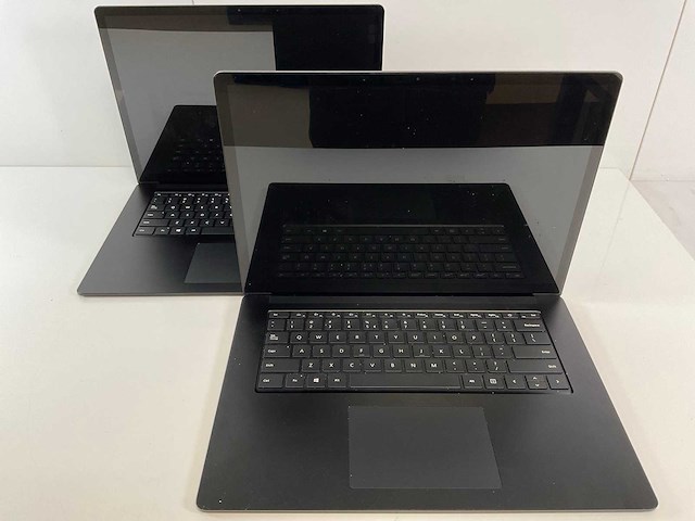 Microsoft surface 3 15”, core(tm) i5 10th gen, 16 gb ram, 256 gb nvme laptops (2x) - afbeelding 1 van  15
