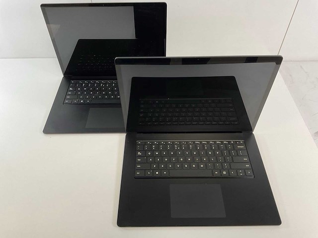Microsoft surface 3 15”, core(tm) i5 10th gen, 16 gb ram, 256 gb nvme laptops (2x) - afbeelding 1 van  15