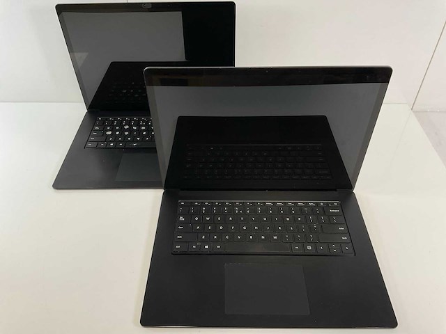 Microsoft surface 3 15”, core(tm) i5 10th gen, 16 gb ram, 256 gb nvme laptops (2x) - afbeelding 1 van  14