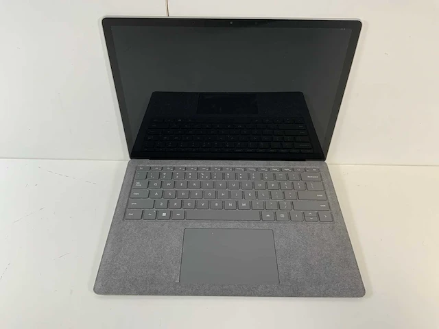 Microsoft surface 5 13.5", core(tm) i5 12th gen, 16 gb ram, 256 gb nvme laptop - afbeelding 1 van  7