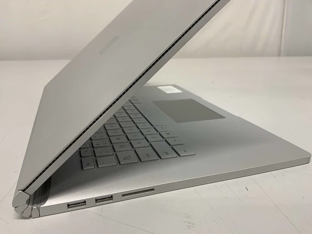 Microsoft surface book 2 laptop (2x) - afbeelding 7 van  12