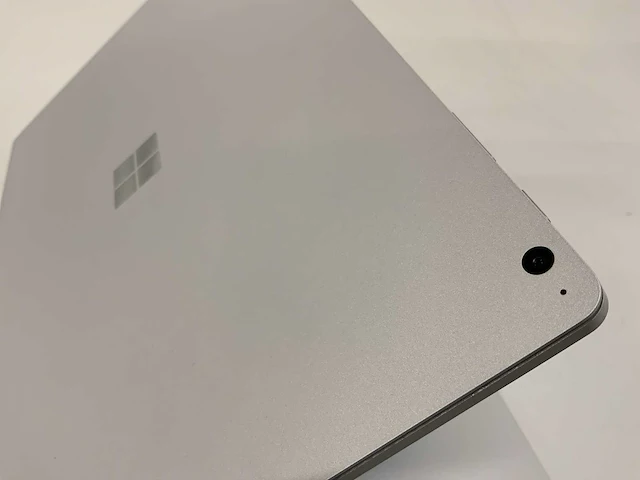 Microsoft surface book 2 laptop (2x) - afbeelding 8 van  12