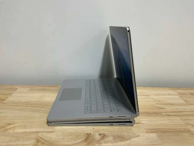 Microsoft surface book 2 laptop (2x) - afbeelding 5 van  14