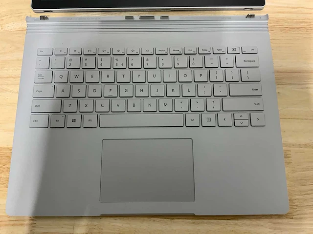 Microsoft surface book 2 laptop (2x) - afbeelding 9 van  14