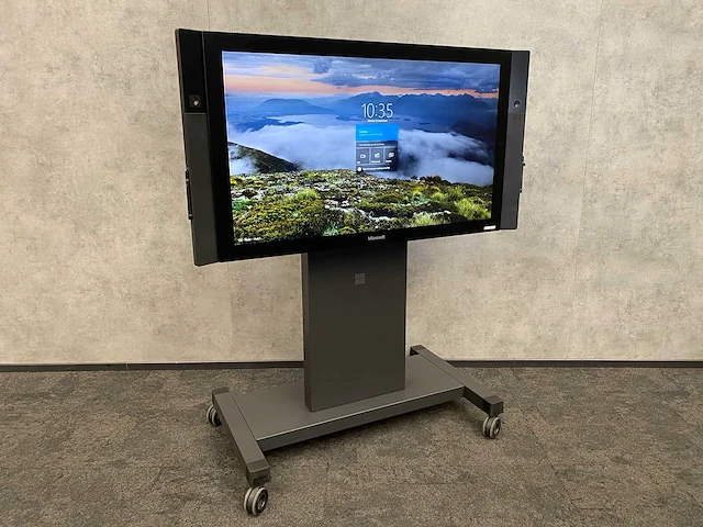 Microsoft surface hub - 55" alles-in-één digitaal whiteboard - afbeelding 1 van  29