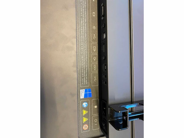Microsoft surface hub 1597 - 55" interactieve touchscreen monitor met verstelbare muurbeugel - afbeelding 13 van  34