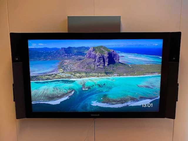 Microsoft surface hub 1597 - 55" interactieve touchscreen monitor met verstelbare muurbeugel - afbeelding 12 van  34