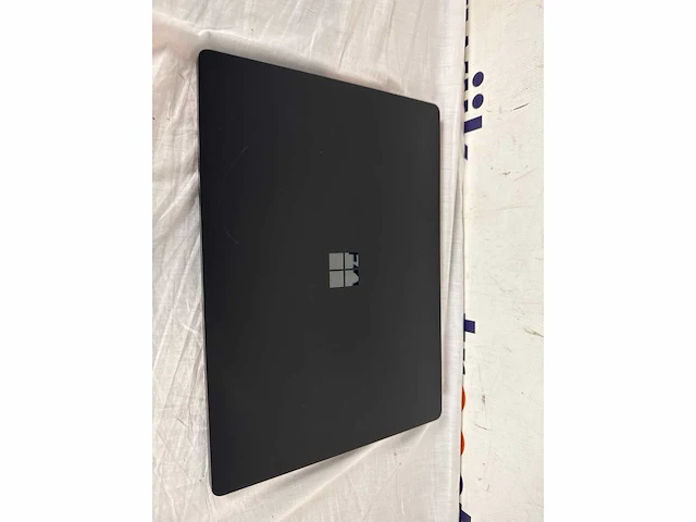 Microsoft surface laptop 4 intel® core™ i5 i5-1135g7 34,3 cm (13.5") touchscreen 8 gb lpddr4x-sdram 512 gb ssd wi-fi 6 (802.11ax) windows 10 home duits zwart - afbeelding 2 van  2