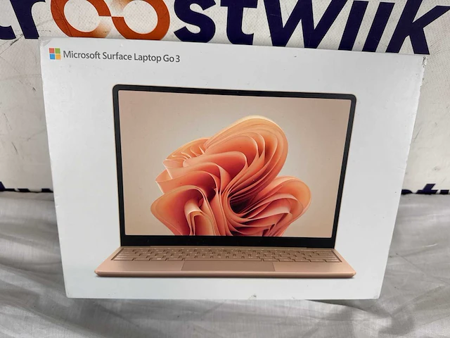 Microsoft surface laptop go 3 intel® core™ i5 i5-1235u 31,5 cm (12.4") touchscreen 16 gb lpddr5-sdram 256 gb ssd wi-fi 6 (802.11ax) windows 11 home zand - afbeelding 2 van  2