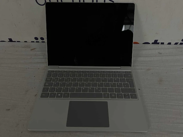 Microsoft surface laptop go, 8gb ram, 256gb ssd platin - afbeelding 5 van  7