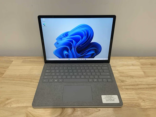 Microsoft surface laptop laptop (2x) - afbeelding 1 van  8