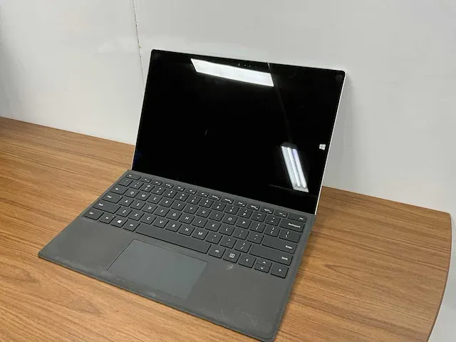 Microsoft surface laptop - afbeelding 3 van  5