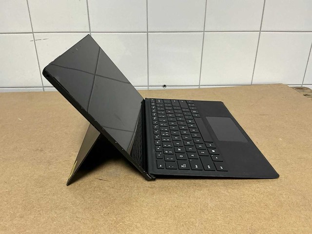 Microsoft surface pro 7 (1866) laptop - afbeelding 3 van  5