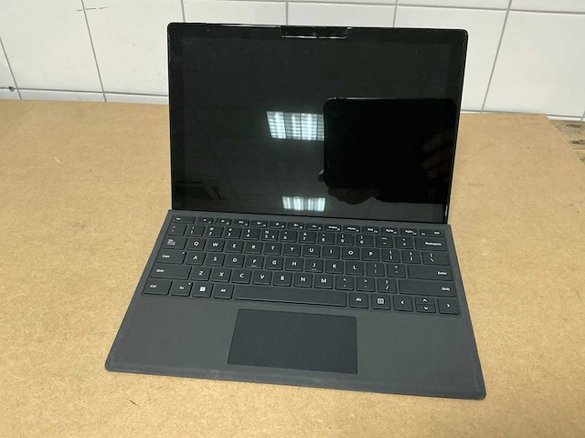 Microsoft surface pro 7 (1866) laptop - afbeelding 2 van  5