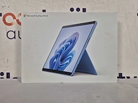 Microsoft surface pro 9 - 2 in 1 - touchscreen - i5/8gb/256gb sapphire blauw - 13 inch - afbeelding 2 van  2