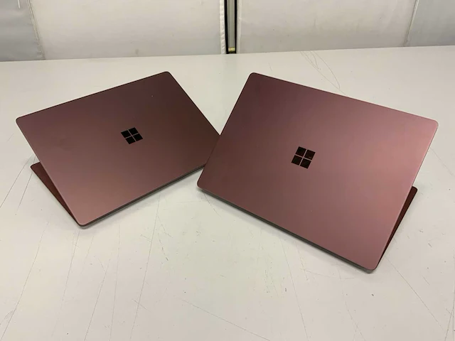 Microsoft surfacelaptop 1 1796 laptop (2x) - afbeelding 8 van  9
