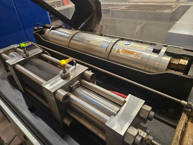 Microstep - 2019 - aquacut 6001.25 ww - waterstraalsnijmachine - afbeelding 4 van  20