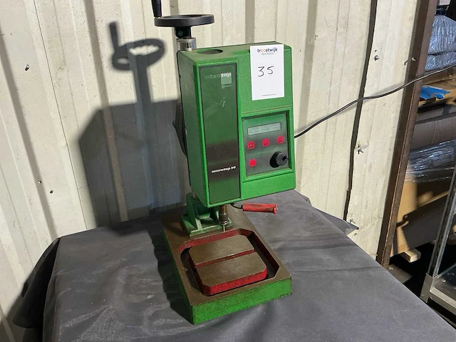 Microtap 90-g1 tapmachine - afbeelding 1 van  6