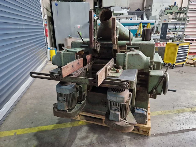 Mida - p4e - vierzijdige profileer- en schaafmachine - afbeelding 27 van  32