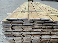 Midden europees grenen - overhangend rabatdeel 3600x145x18mm (196x) - afbeelding 8 van  10