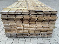 Midden europees grenen - overhangend rabatdeel 3600x145x18mm (196x) - afbeelding 2 van  10