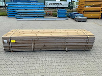 Midden europees grenen - overhangend rabatdeel 3600x145x18mm (196x) - afbeelding 3 van  10