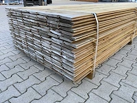 Midden europees grenen - overhangend rabatdeel 5000x145x18mm (168x) - afbeelding 4 van  8