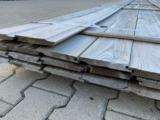 Midden europees grenen - overhangend rabatdeel 5000x145x18mm (28x) - afbeelding 4 van  6