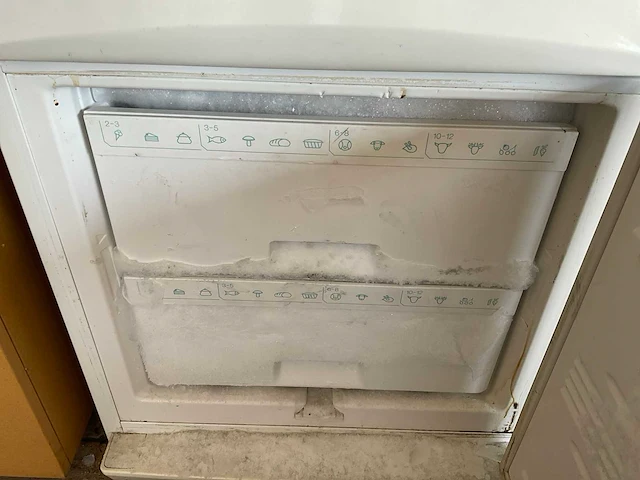 Miele - kd 3424 s - koel/vrieskast - afbeelding 9 van  9