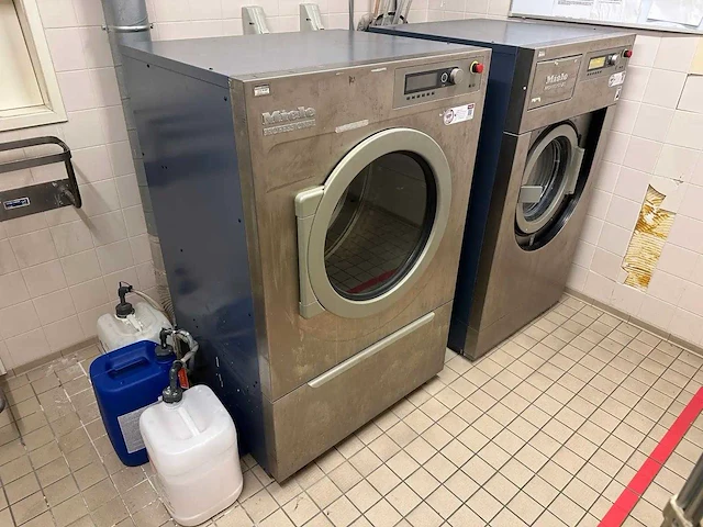 Miele - pt 7251 ni el - industriële wasdroger - afbeelding 1 van  5