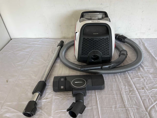 Miele boost cx1 lotuswit - stofzuiger zonder zak - bol - afbeelding 2 van  3