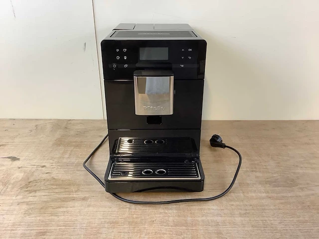 Miele cm 5310 volautomatische koffiemachine - afbeelding 3 van  6