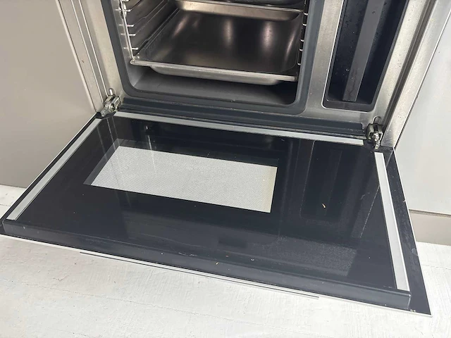 Miele dg4301 conventionele oven - afbeelding 5 van  7
