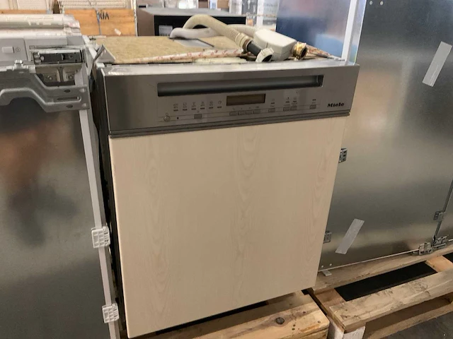 Miele g 7100 sci vaatwasser - afbeelding 1 van  6