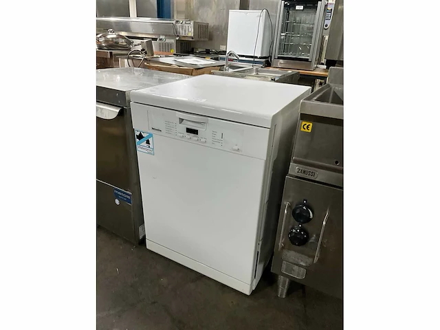 Miele g4300 sc vaatwasmachine - afbeelding 2 van  5