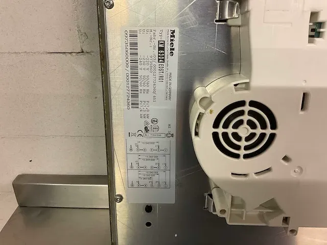 Miele km 6304 edst/r01 inductie kookplaat - afbeelding 4 van  4