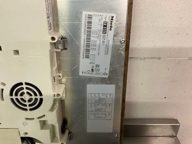 Miele km 6304 edst/r01 inductie kookplaat - afbeelding 4 van  4