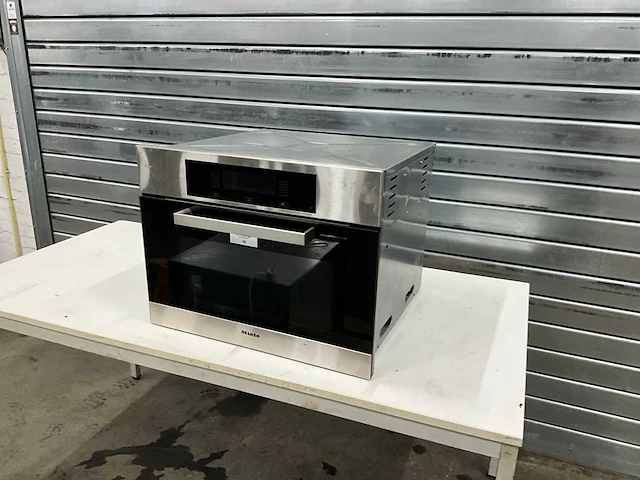 Miele mw 6004 combi magnetron - afbeelding 1 van  8